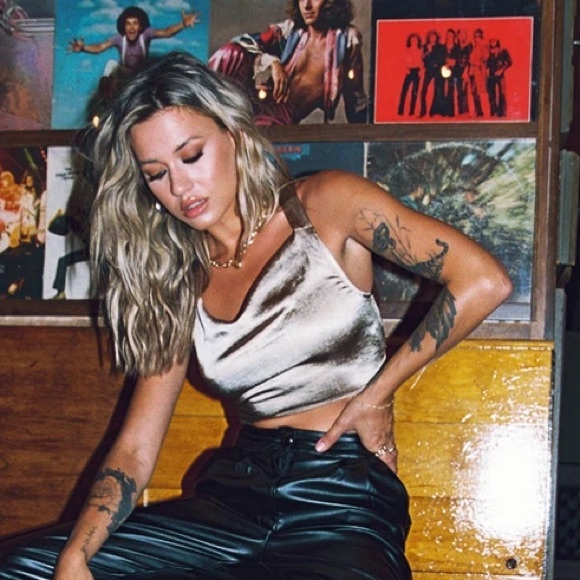 NWOT Princess Polly Raeleen Top Brown - Picture 6 of 10